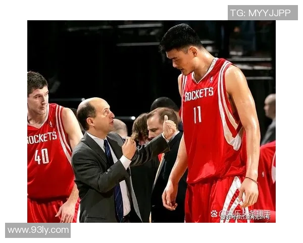 火箭与小牛西部半决赛精彩对决展现篮球魅力与团队精神的巅峰之战 火箭与小牛西部半决赛精彩对决展现篮球魅力与团队精神的巅峰之战