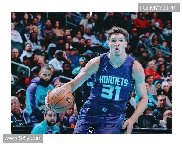 费城76人队与黄蜂的精彩对决分析及赛季展望